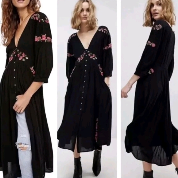 Free People Dresses & Skirts - Free People Day Glow Embroidered Dress Size Size Large